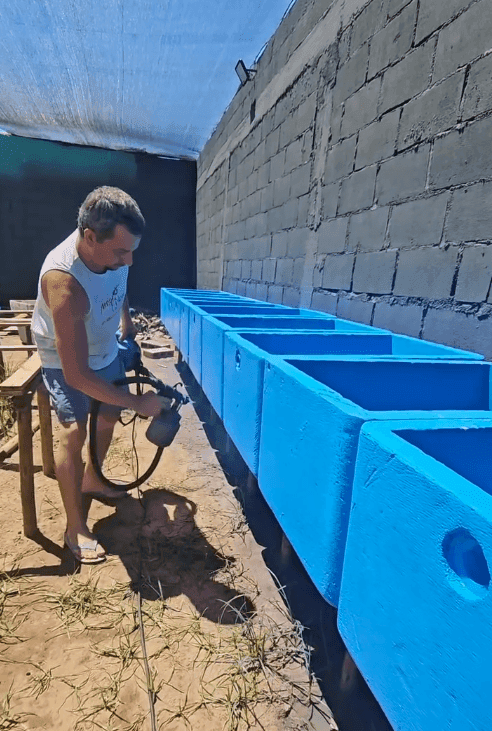 Construção e ampliação dos tanques da nova estufa em Guarapari